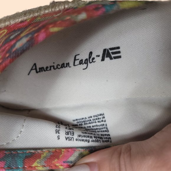 Women's Junior's American Eagle Slip On Bohemian Chevron Canvas Shoes | Size 5 - Picture 6 of 7